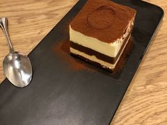 提拉米苏蛋糕-必胜客(欧亚卖场店)