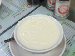 -义顺牛奶公司