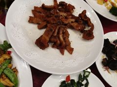 -沈阳皇朝万鑫酒店