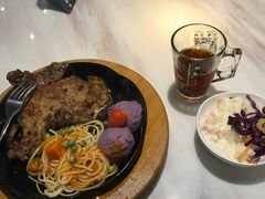 -豪客来牛排(中央花苑店)