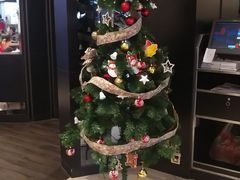 -必胜客(WOW中心城店)