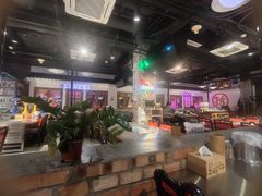 -马路牙子烧烤音乐酒馆(望京店)