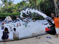 -三亚湾海居铂尔曼度假酒店