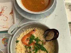 -彩虹云霄酒店75层国际自助餐