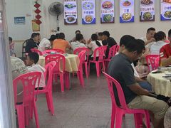-湘里湘亲饭店(闸坡店)