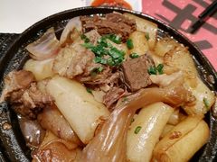 煲仔牛腩猪肠粉-虾饺妹·酒家(金碧店)