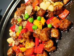 砂锅黑松露牛肉粒-肆月河豚·淮扬菜·湘菜(华天店)