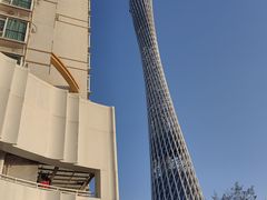 -广州琶洲会展广州塔地铁站轻居酒店