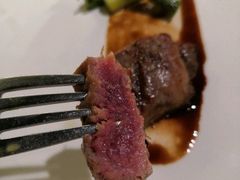 -La Mer Restaurant & Lounge