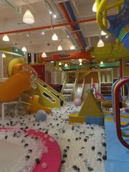 -泛尼尼儿童乐园(文化广场店)