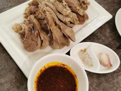 手抓羊腿肉-贯贯吉·清真餐厅(浙江中路店)