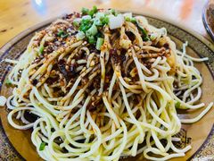 -一品红烧鸭特色川菜(三岔湖店)