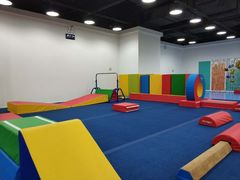 -蜩动儿童运动成长馆(恒生万鹂广场店)