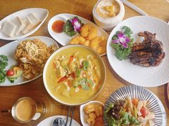 -暹罗酒肆泰餐厅酒吧