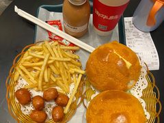 -御华麟·港奶·港包·港咖(解放路第二市场店)