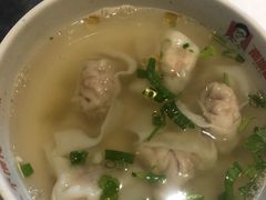 -南城香·饭香串香馄饨香(青年路店)