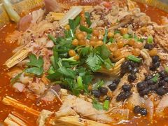 -张翻越·川渝冒菜·武汉黑鸭煲(城北万象城店)