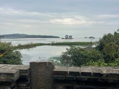 -亮河湾山庄