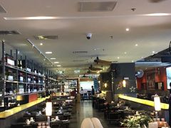 -大头虾越式风味餐厅(光明广场店)