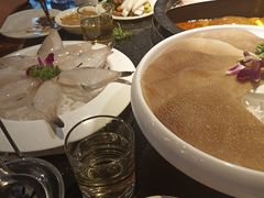 -周周有辣火锅馆(玖耀里店)