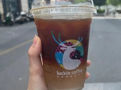 椰青冰萃咖啡-瑞幸咖啡(深圳东门中心城店)