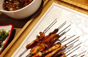 Charcoal-Grilled Pork Rib Edge in Tin Foil