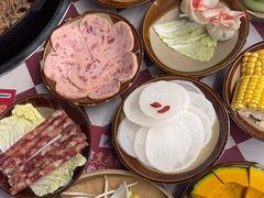 -赵美丽·重庆社区火锅·直营店(火车东站·中豪国际店)