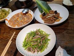 -魁盛居百年鲁菜馆(县西巷店)