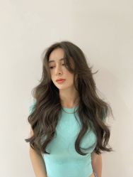-丝语萱形象