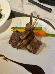 -安雅国际月子会所(拱北森宇富通店)