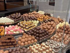 -Laderach 莱德拉(上海环贸iapm店)