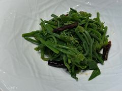 -黔蘑菇四季餐厅(观山湖店)