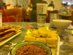 -浩海火燒雲傣家菜(芮欧百货店)