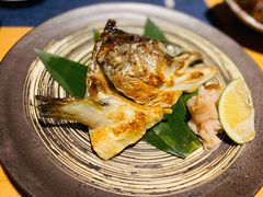 焗三文鱼头-本逸·割烹料理(湖墅店)