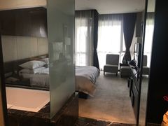 -上海怡沁园度假酒店