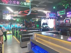 -路边边地标烧烤·川菜·小龙虾·音乐酒馆(良乡长虹店)