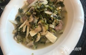Snow Cabbage and Pork Slices