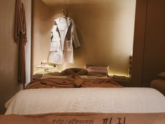 -左右Massage/Spa(长寿路店)