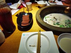 -咕嘟草帽鱼·牛奶一样的鲜鱼汤(天鹅湖万达广场店)