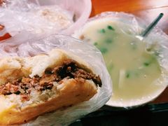 -老西关黄老太牛肉烧饼