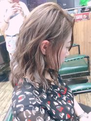 -木子造型S A L O N烫染·造型·理发