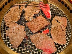 -铭牛烧肉·和牛海鲜自助(高新月牙湖店)