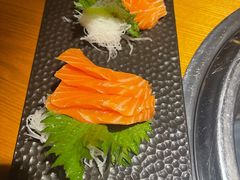 三文鱼刺身-本寻烧肉酒场(双井店)