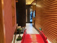 -花和海鲜自助(梅江店)