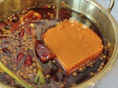 -小天鹅火锅·一线江景洪鼎旗舰店(洪崖洞店)