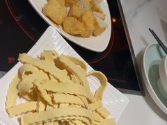 -黄记煌三汁焖锅(新佳丽江汉路店)