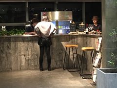 -HIGH FIVE哈福手工汉堡(桂林路店)