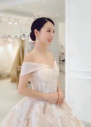 -深白婚纱艺术馆(王府壹号店)