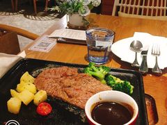 -必胜客(百联又一城店)
