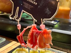 -雍容荟帝王蟹活龙虾展台自助(IFS黑金店)